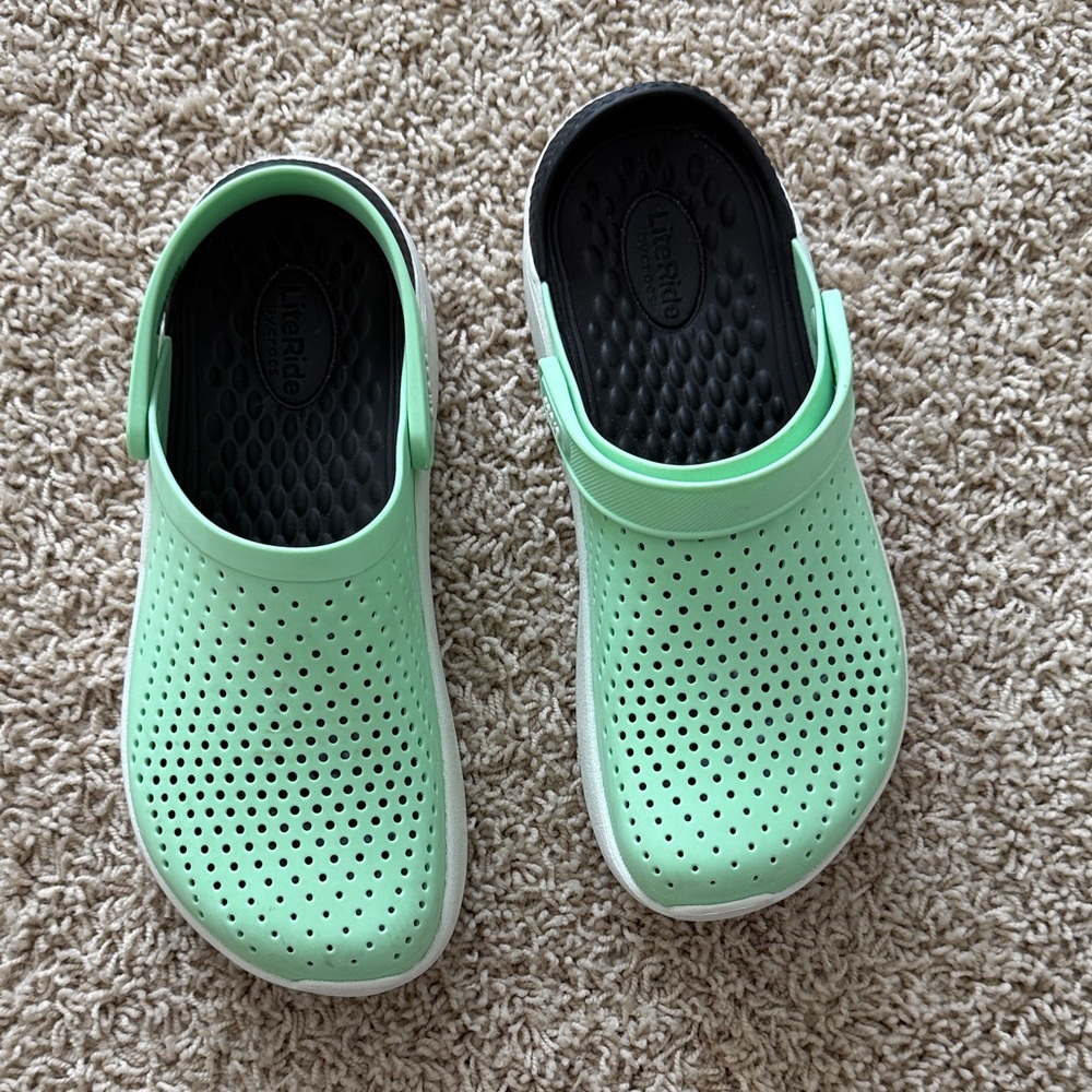 CROCS Mint Green Perforated Sandals